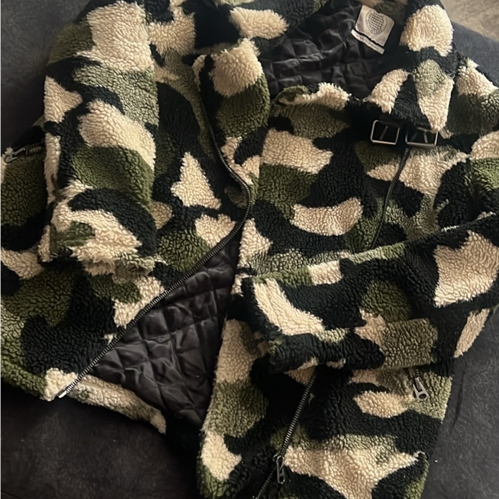 Urban Outfitters Fleece Jacket